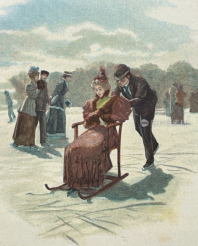 一个人把心爱的人的椅子推到冰面上