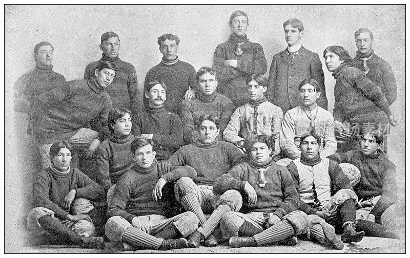 1898年来自堪萨斯州劳伦斯的古董照片:1897年哈斯凯尔学院足球队