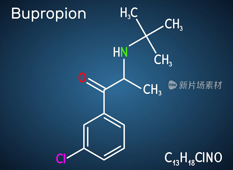 安非他酮,C13H18ClNO分子。它被用于治疗重大抑郁症(MDD)，季节性情感障碍(SAD)，戒烟。深蓝色背景上的结构化学式