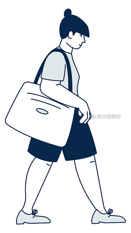 走路的年轻女子与旅行袋。快乐的人
