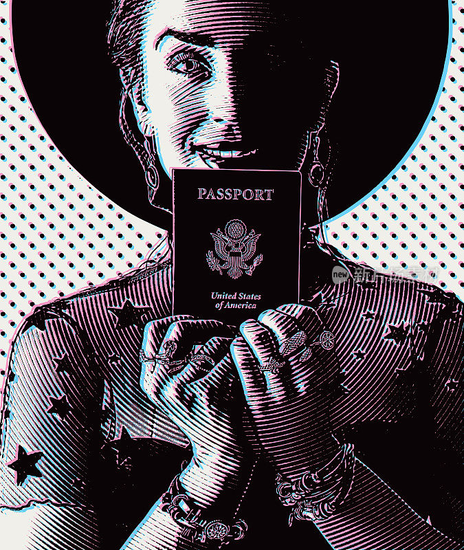 持有护照的时尚女性
