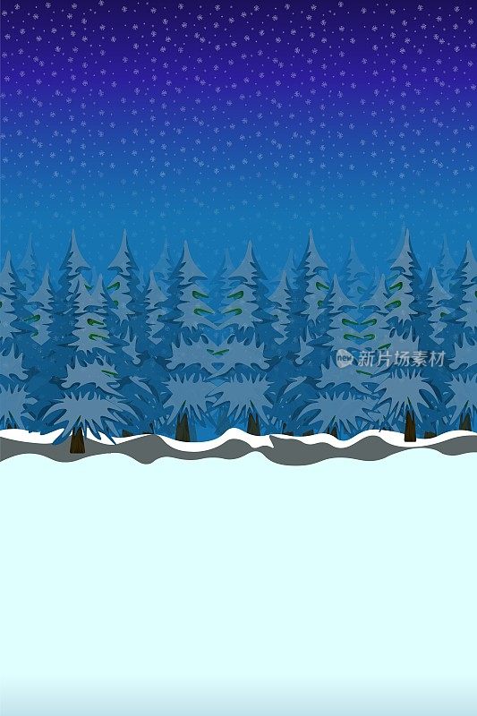 明信片上的冬季森林和夜晚的树木。树木被雪覆盖的景观。