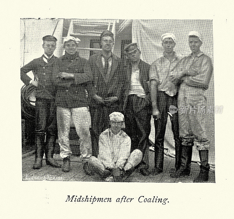 19世纪90年代，采煤后，英国皇家海军“瓦拉奇”号上的海军军官学员，19世纪维多利亚时代的加油工
