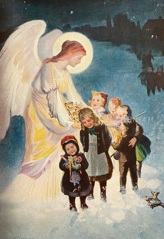 圣洁的圣诞天使和孩子们在雪地里