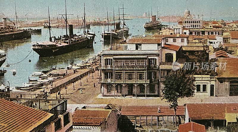 苏伊士运河入口处的塞得港