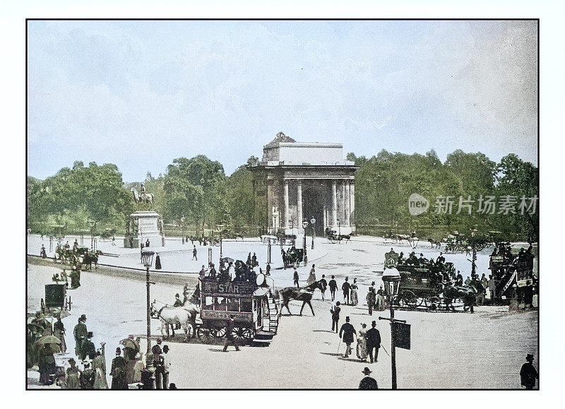 伦敦古色古香的照片:绿色公园拱门，惠灵顿广场