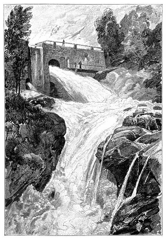 他Chorinsky-Klause在Wei?enbachtal附近的Bad Goisern在哈尔斯塔特湖是一座建于19世纪初的大坝