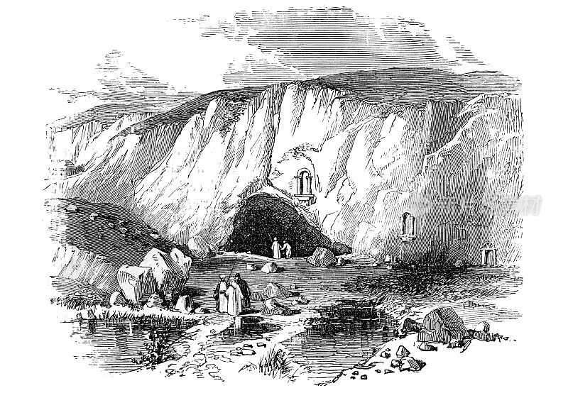 巴尼亚斯洞穴，又名潘洞穴