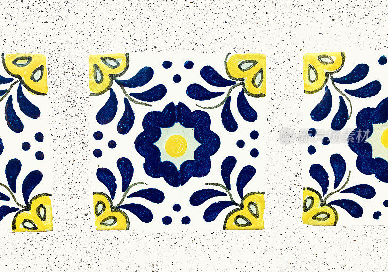 墨西哥风格:蓝色和黄色的仿古墙砖
