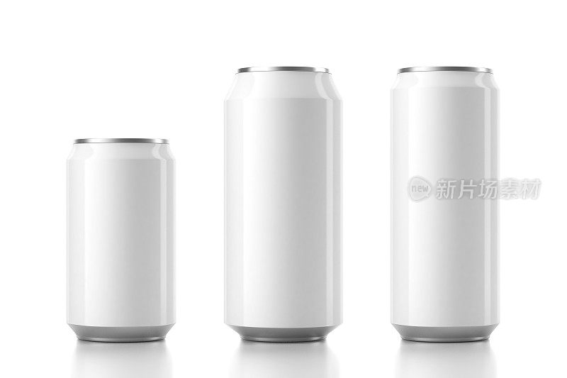 三个不同尺寸的铝白罐模型。三维渲染