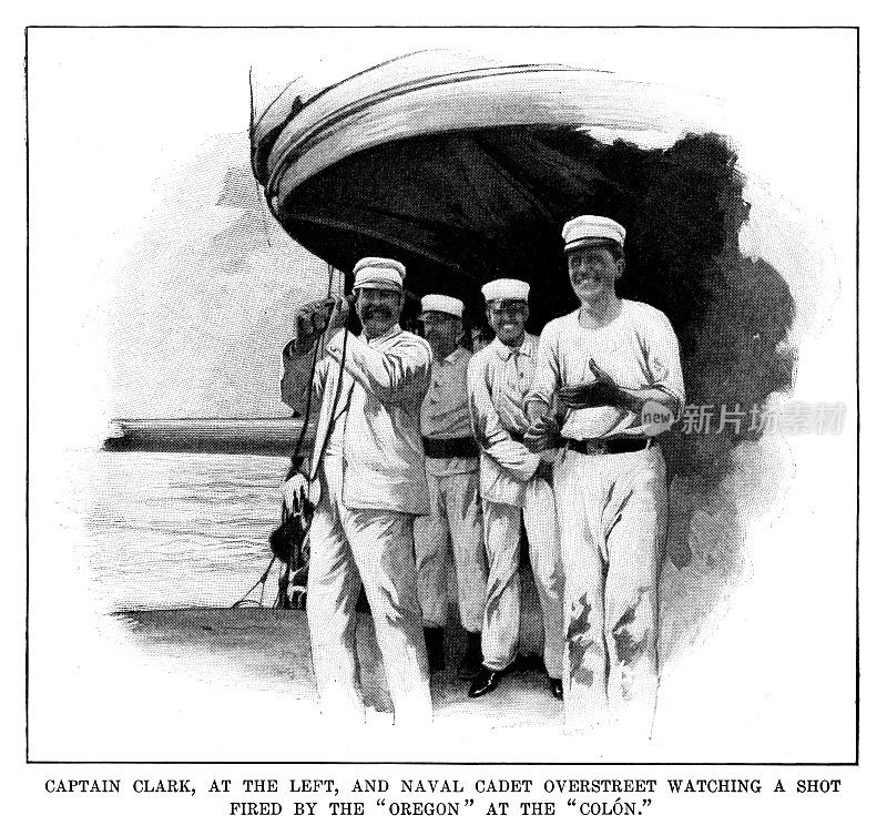 船长和水手们在观看西班牙驱逐舰“科隆”号遭到的枪击