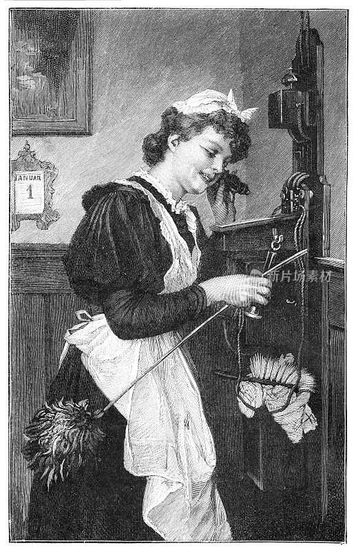 一个女人在用老式电话通话1896