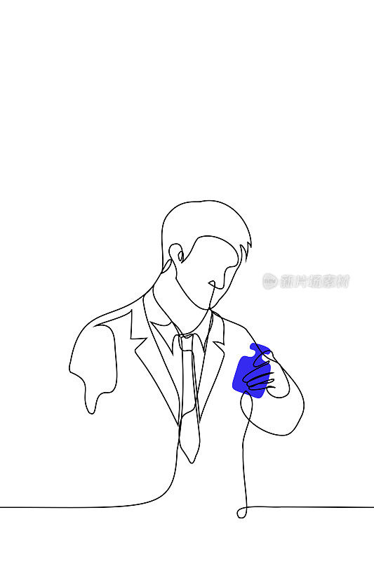 英俊的男人在商务西装拿着一瓶男士香水在蓝色-一线画。给男人买礼物的概念，给自己选香水的概念