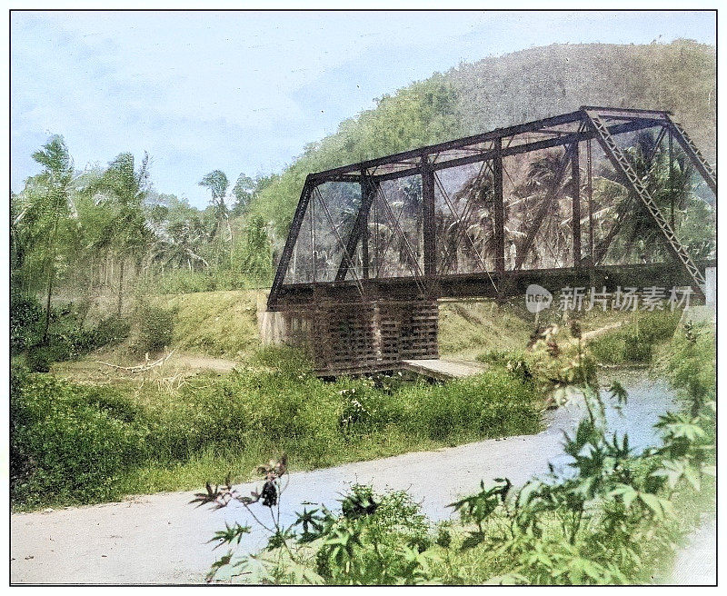 古色古色的黑白照片:古巴西博内附近的一座桥