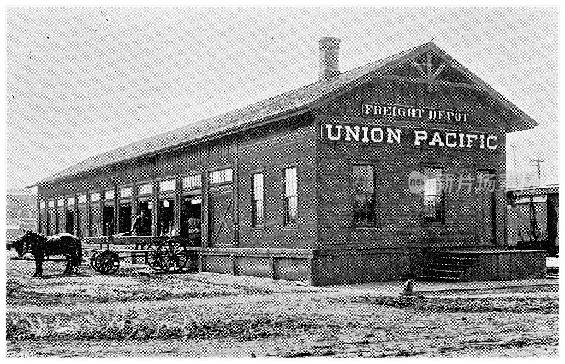 来自堪萨斯州劳伦斯的古董照片，1898年:联合太平洋货运站