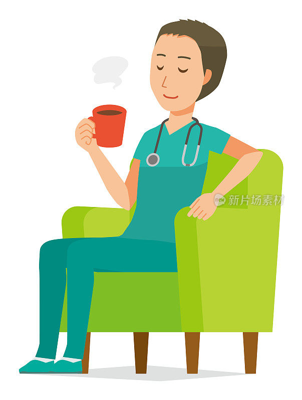 一位男医生穿着绿色的磨砂衣坐在沙发上喝咖啡