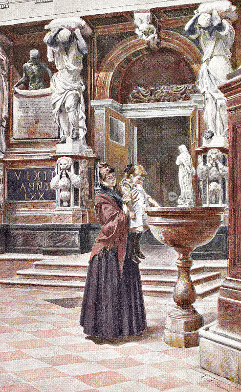 威尼斯，在弗拉里的教堂里，一名妇女抱着她的孩子在洗礼池前