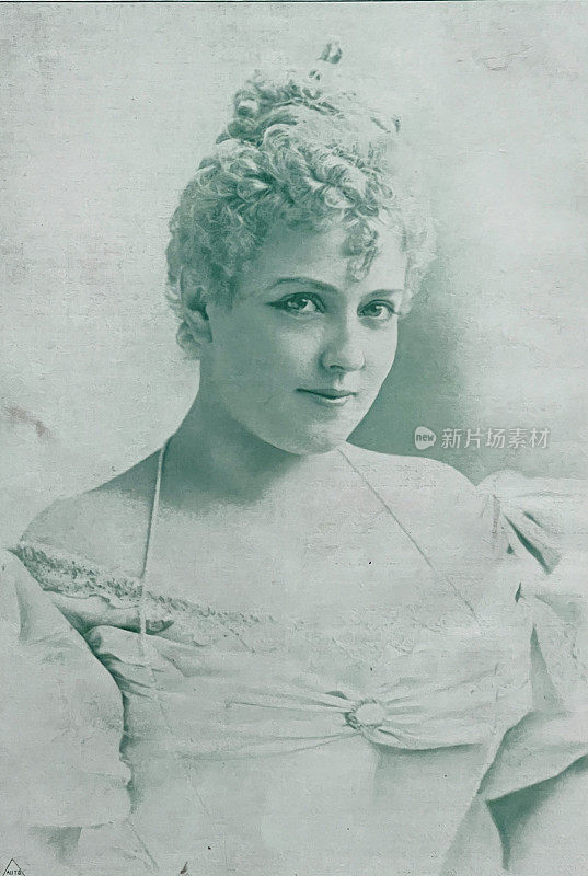 莉莲・拉塞尔，美国女演员和轻歌剧歌手