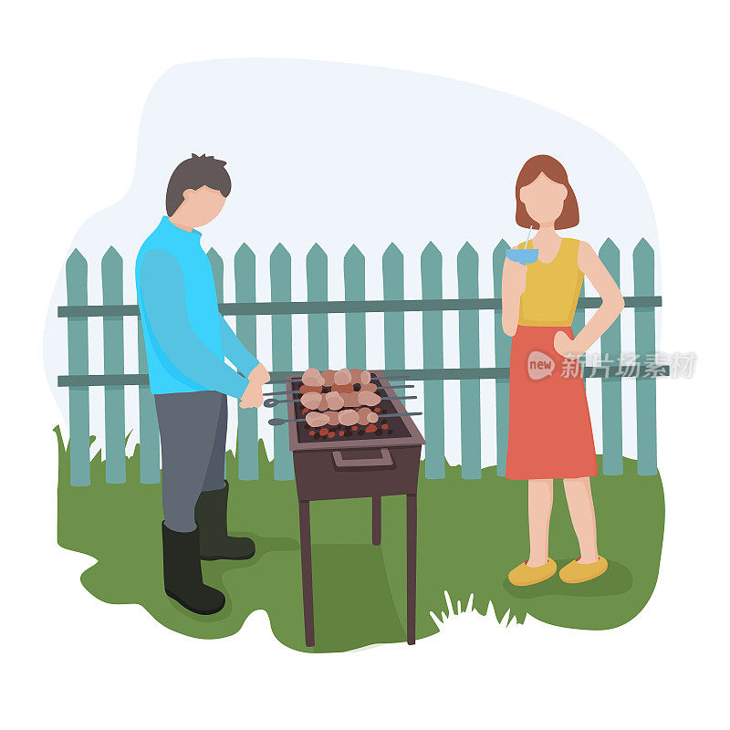 一对度假的夫妇。男人煮羊肉串，烤肉。那个女孩正在喝鸡尾酒。在绿色的草坪上，靠着木栅栏。夏天娱乐。矢量图