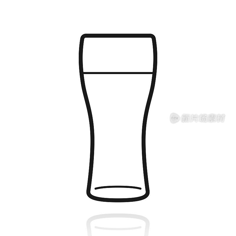 一杯啤酒。白色背景上反射的图标