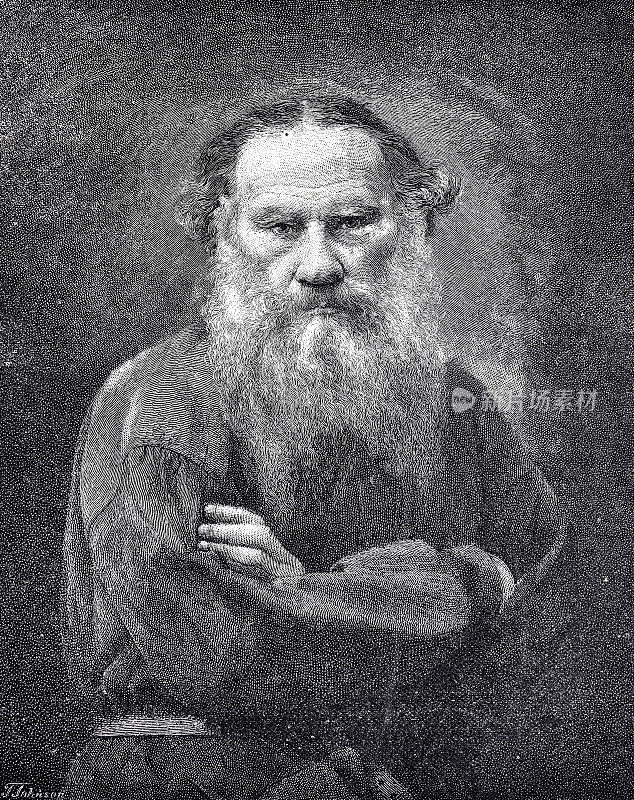 列夫・托尔斯泰的肖像，长胡子，正面，坐着，双臂交叉