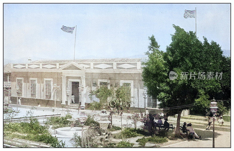 古色古香的黑白照片:古巴圣地亚哥的宫殿