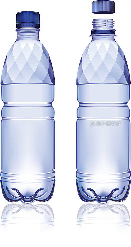 两个塑料矿泉水瓶，一个盖着