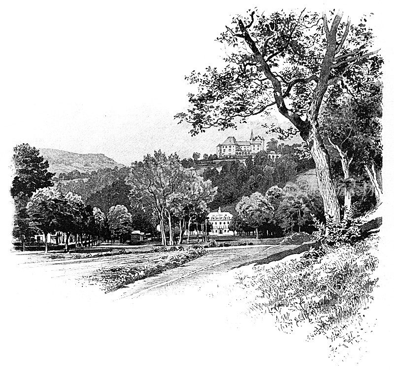 Ch?teau d'Uriage是法国圣马丁-d'Uriage的一座历史悠久的城堡，Isère, Rh?ne-Alpes