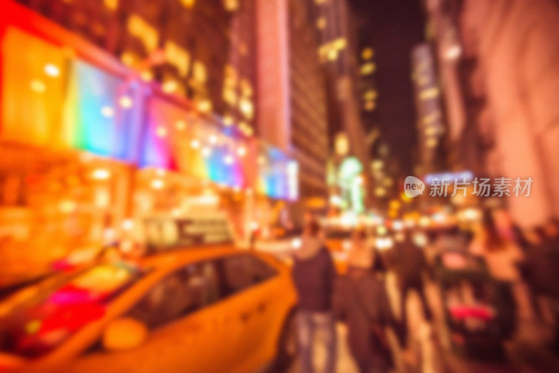 将灯光散焦到曼哈顿时代广场