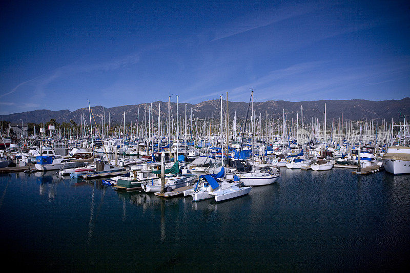 圣巴巴拉港，加利福尼亚州