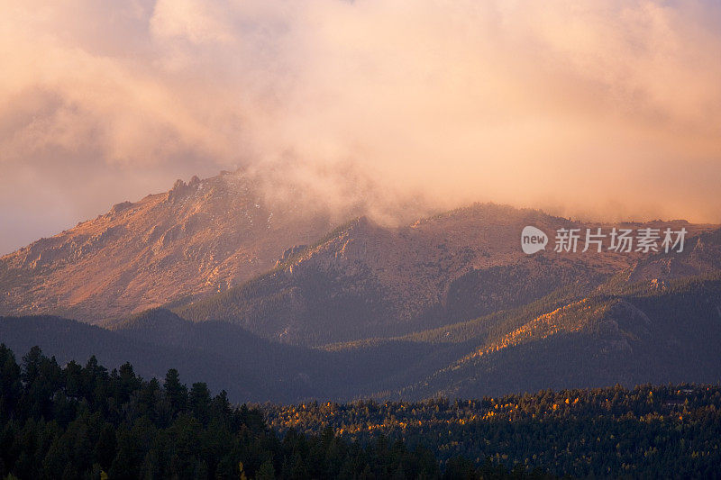 派克峰的日出