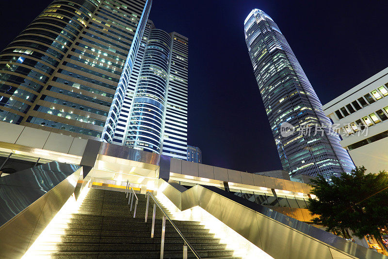 香港办公楼的夜景