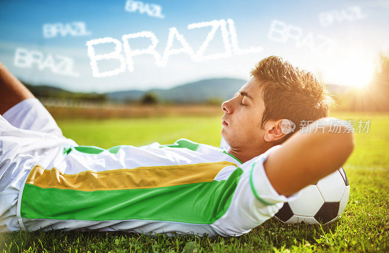 足球运动员梦想着巴西