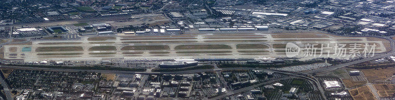 加州圣何塞的圣何塞国际机场鸟瞰图