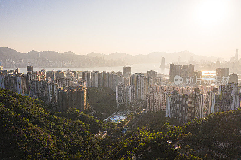 港岛及九龙区由航空邮递