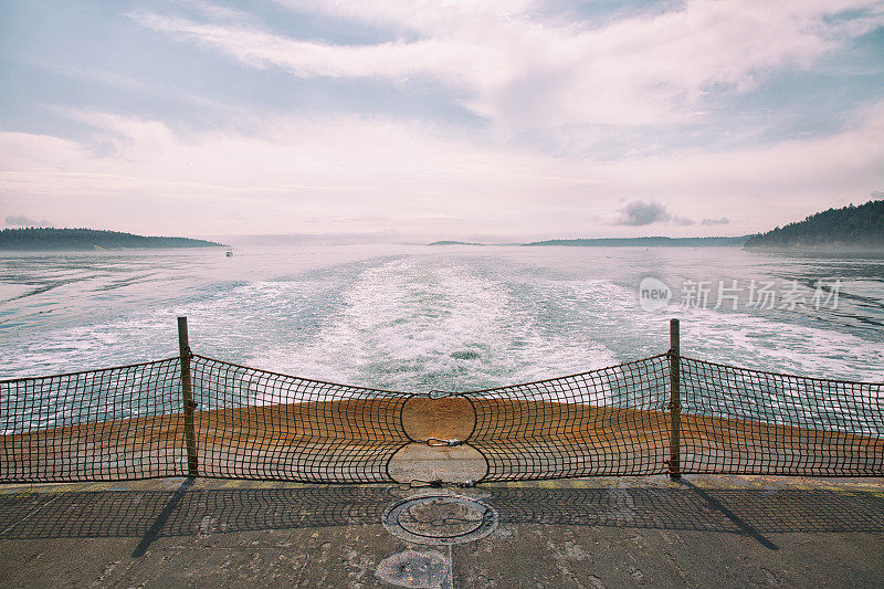 普吉特湾的西雅图渡轮