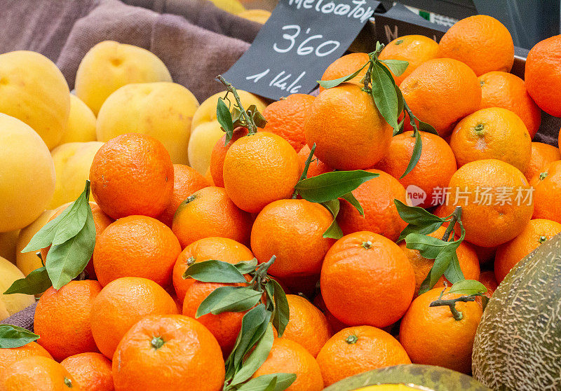 西班牙瓦伦西亚中央市场的橙子