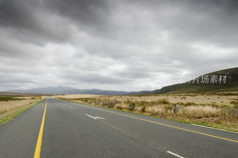 南非西开普的N2高速公路