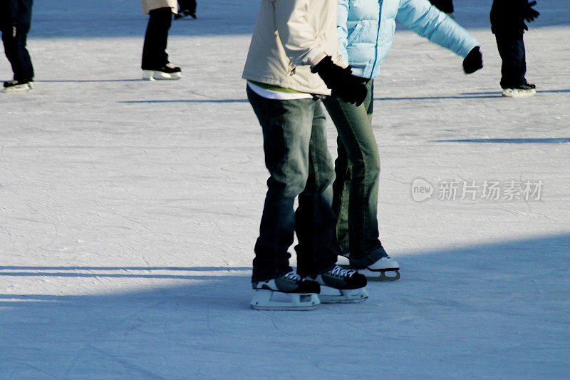 几个滑冰