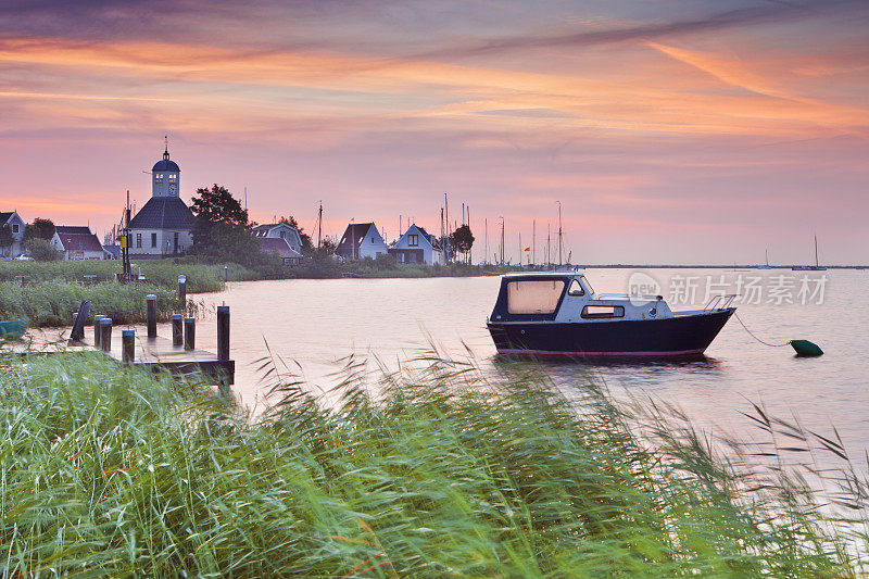 荷兰沿海村庄日出，杜格丹，荷兰