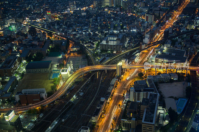 大阪的空中城市景观