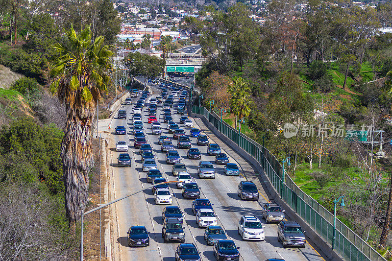 洛杉矶立交桥交通堵塞