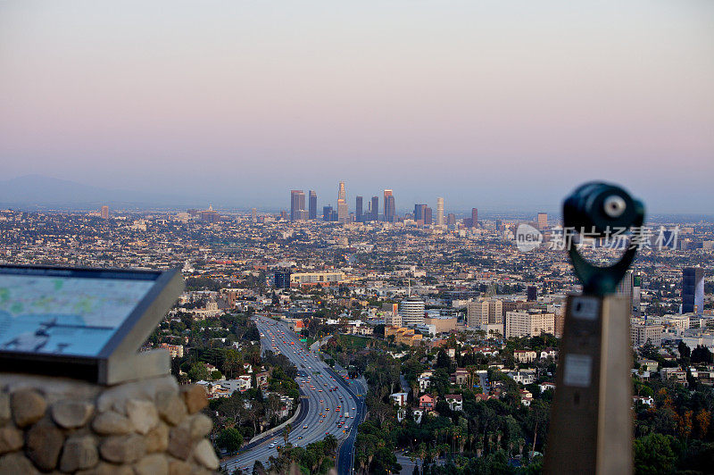 从好莱坞山看洛杉矶