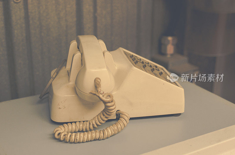 旧复古的电话。