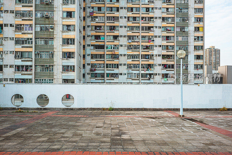 香港屯门旧公共屋苑的外观