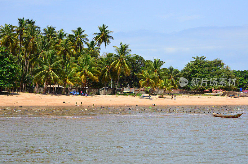 隆吉海滩-低潮，洛科港，塞拉利昂