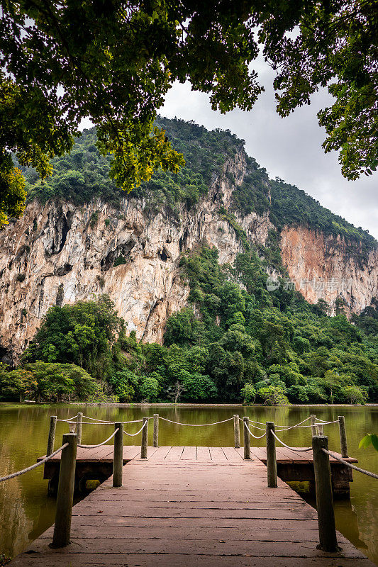 宁静的场景