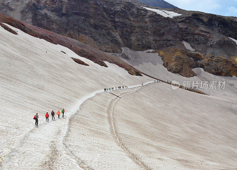 堪察加半岛雪山