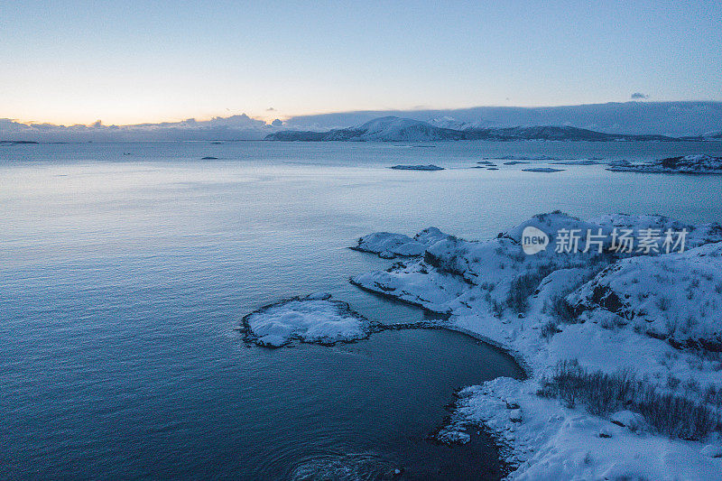 罗浮敦群岛冬季鸟瞰图