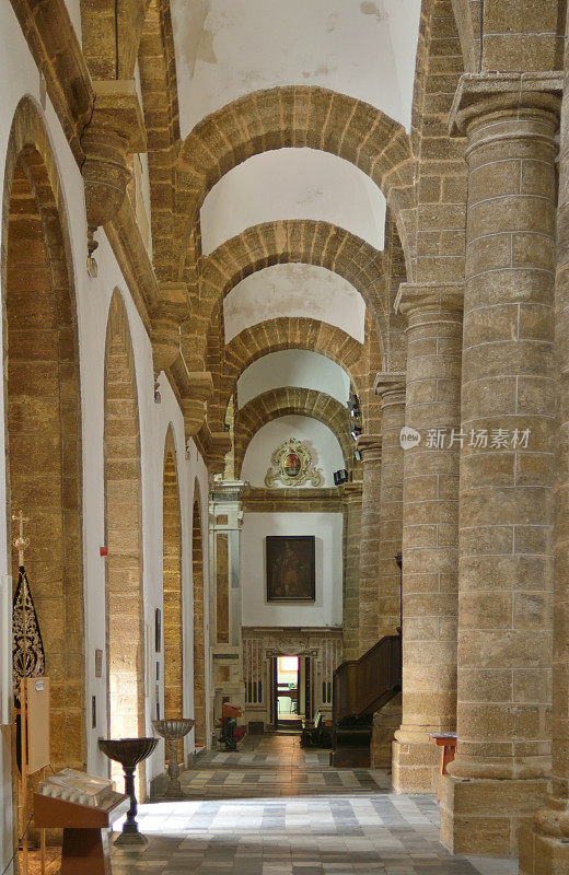 Cádiz古代大教堂入口